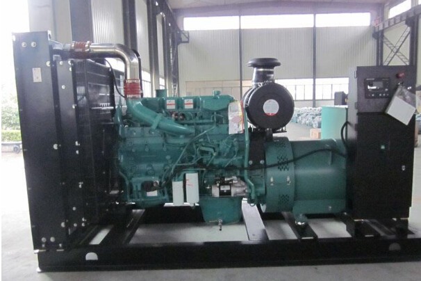 乌鲁木齐二手常柴300kw大型柴油发电机组