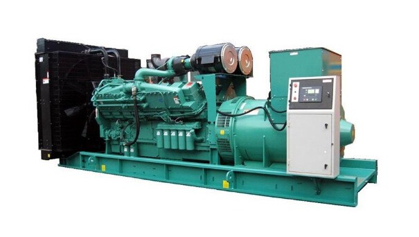 乌鲁木齐二手常柴200kw大型柴油发电机组